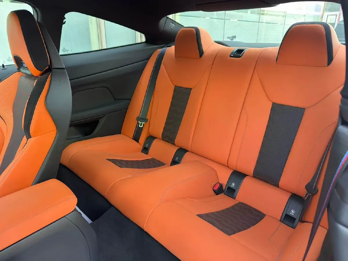 2023 BMW M4 3.0T 510HP L6 8AT,autocango,china used car exporter,china ev exporter,chinese used car exporter,chinese used ev exporter