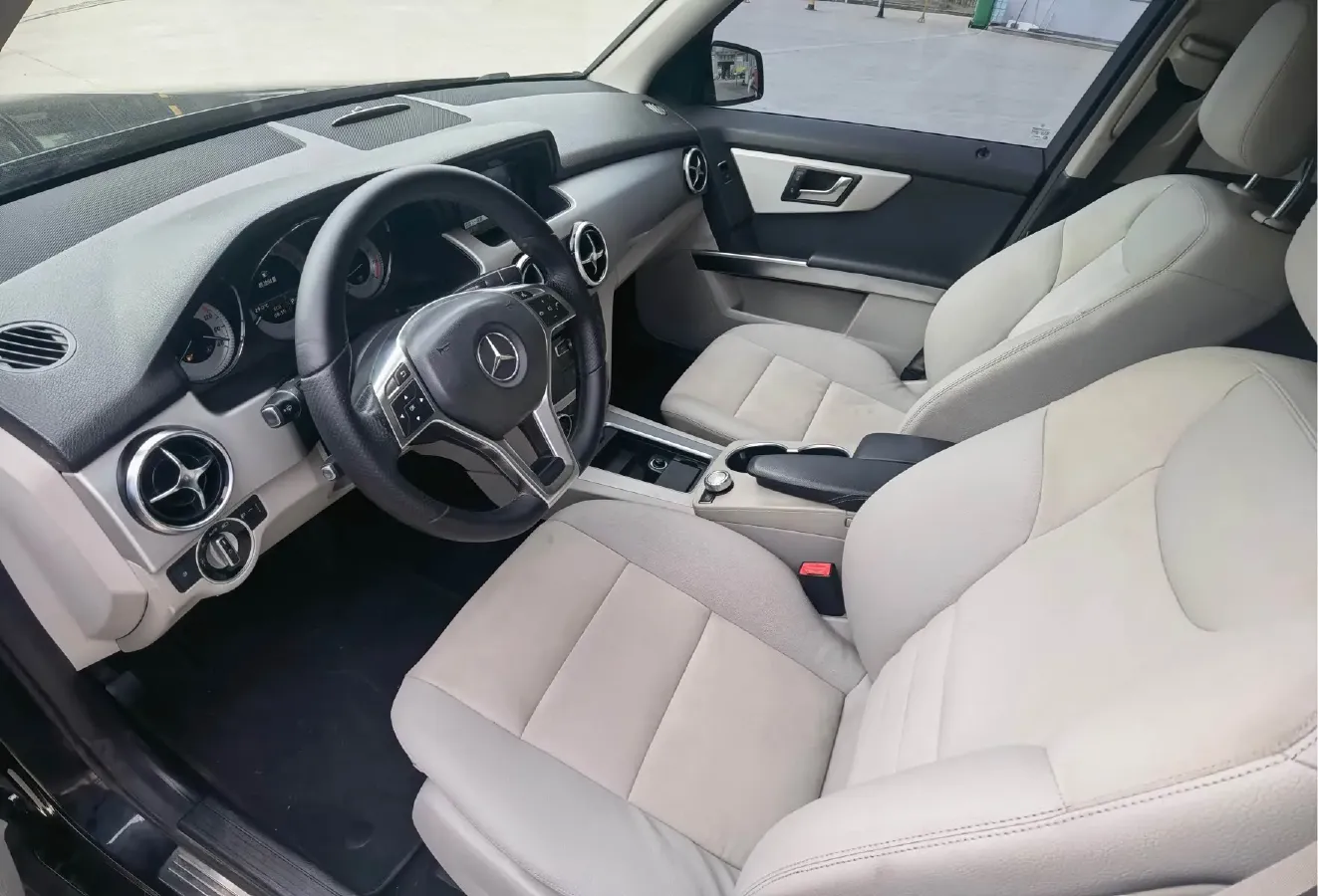 2015 Mercedes-Benz GLK Class 2.0T 211HP L4 7AT,autocango,china used car exporter,china ev exporter,chinese used car exporter,chinese used ev exporter