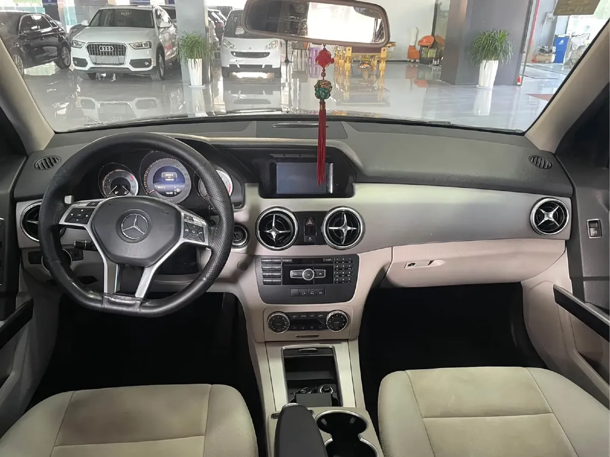 2015 Mercedes-Benz GLK Class 2.0T 211HP L4 7AT,autocango,china used car exporter,china ev exporter,chinese used car exporter,chinese used ev exporter