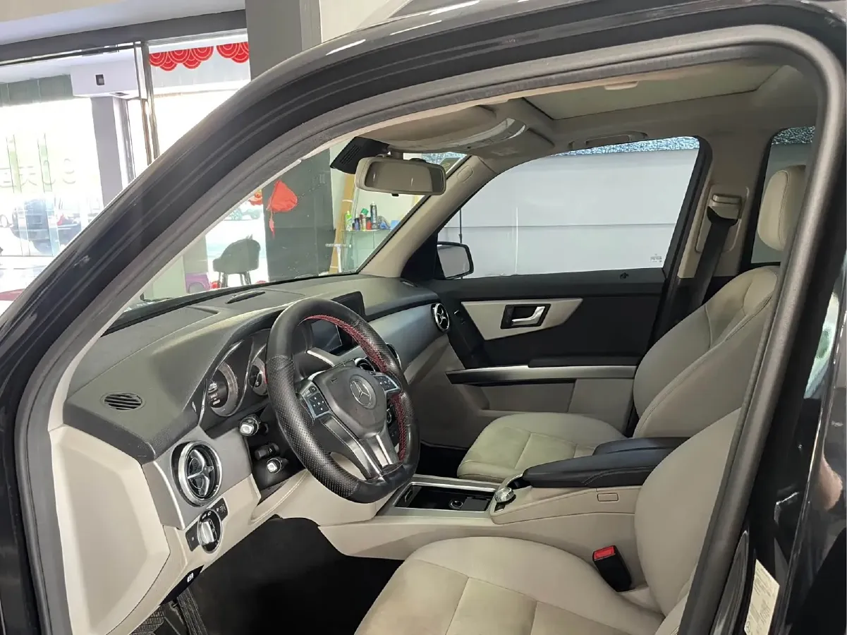 2015 Mercedes-Benz GLK Class 2.0T 211HP L4 7AT,autocango,china used car exporter,china ev exporter,chinese used car exporter,chinese used ev exporter