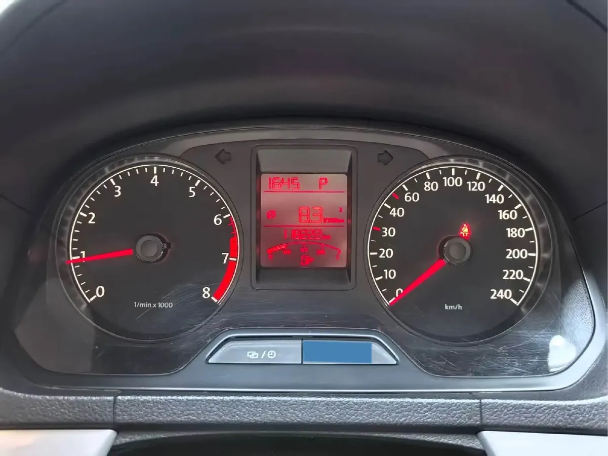 2013 Volkswagen Jetta 1.6L 110HP L4 6AT,autocango,china used car exporter,china ev exporter,chinese used car exporter,chinese used ev exporter