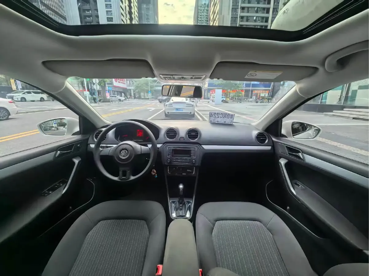 2013 Volkswagen Jetta 1.6L 110HP L4 6AT,autocango,china used car exporter,china ev exporter,chinese used car exporter,chinese used ev exporter