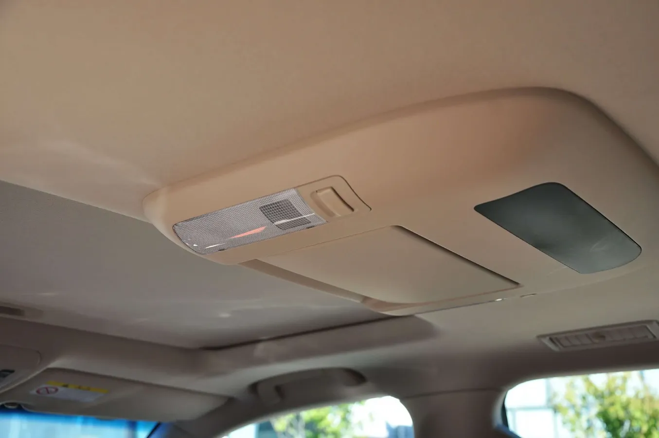 2012 Toyota Land Cruiser 4.6L 310HP V8 6AT,autocango,china used car exporter,china ev exporter,chinese used car exporter,chinese used ev exporter