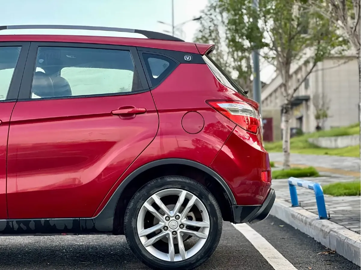 2015 ChangAn CS35 1.6L 125HP L4 5MT,autocango,china used car exporter,china ev exporter,chinese used car exporter,chinese used ev exporter