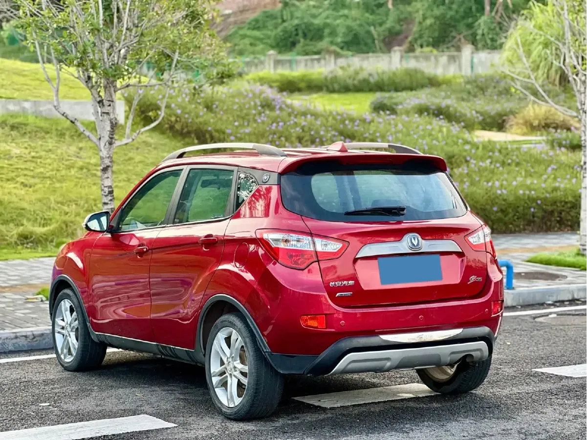 2015 ChangAn CS35 1.6L 125HP L4 5MT,autocango,china used car exporter,china ev exporter,chinese used car exporter,chinese used ev exporter