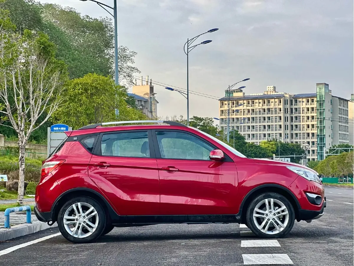 2015 ChangAn CS35 1.6L 125HP L4 5MT,autocango,china used car exporter,china ev exporter,chinese used car exporter,chinese used ev exporter