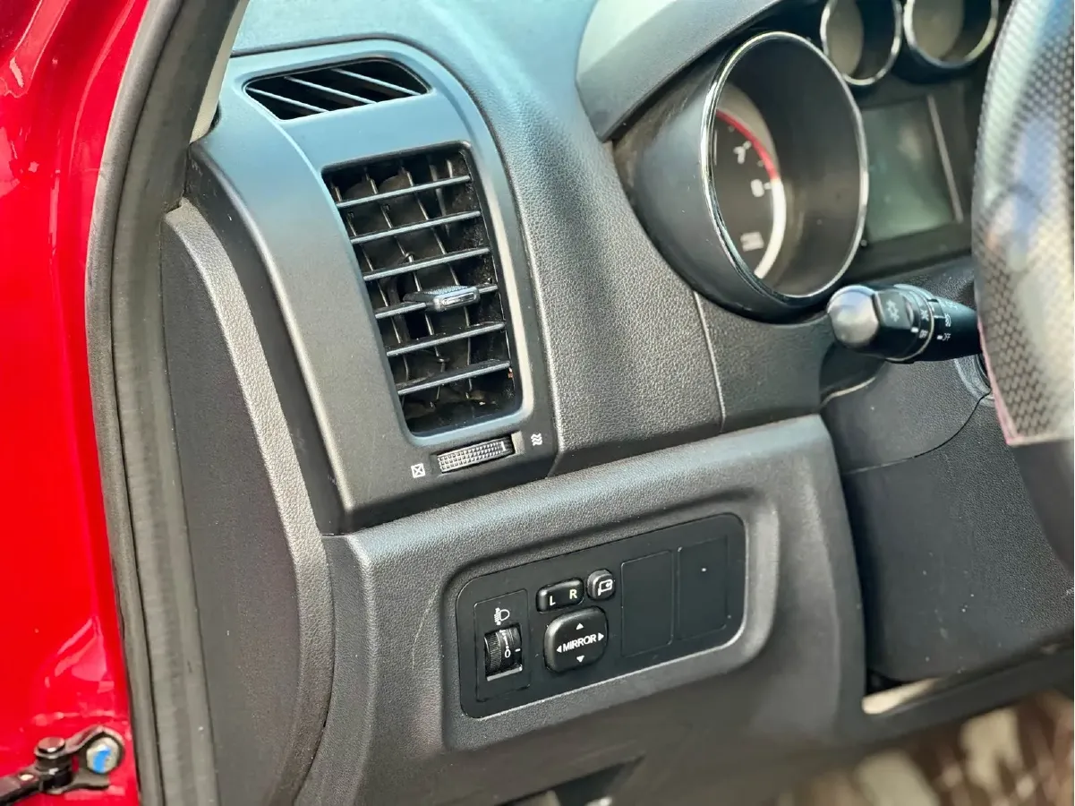 2015 ChangAn CS35 1.6L 125HP L4 5MT,autocango,china used car exporter,china ev exporter,chinese used car exporter,chinese used ev exporter