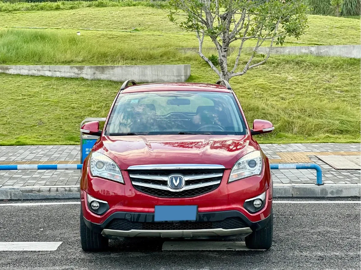 2015 ChangAn CS35 1.6L 125HP L4 5MT,autocango,china used car exporter,china ev exporter,chinese used car exporter,chinese used ev exporter