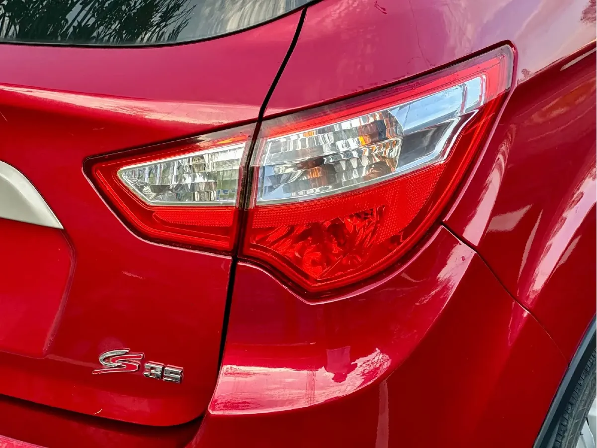 2015 ChangAn CS35 1.6L 125HP L4 5MT,autocango,china used car exporter,china ev exporter,chinese used car exporter,chinese used ev exporter