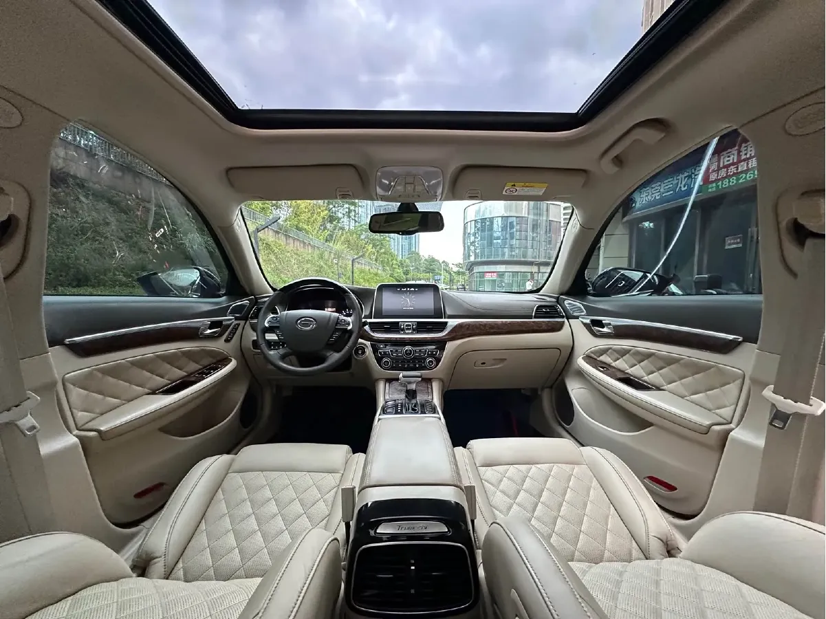 2016 GAC Trumpchi GA8 2.0T 197HP L4 6AT,autocango,china used car exporter,china ev exporter,chinese used car exporter,chinese used ev exporter