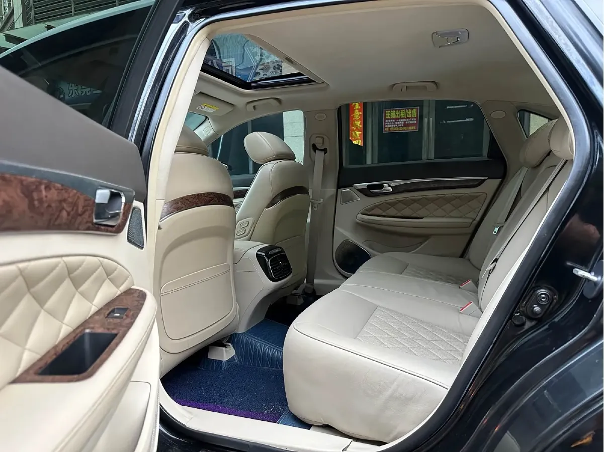 2016 GAC Trumpchi GA8 2.0T 197HP L4 6AT,autocango,china used car exporter,china ev exporter,chinese used car exporter,chinese used ev exporter