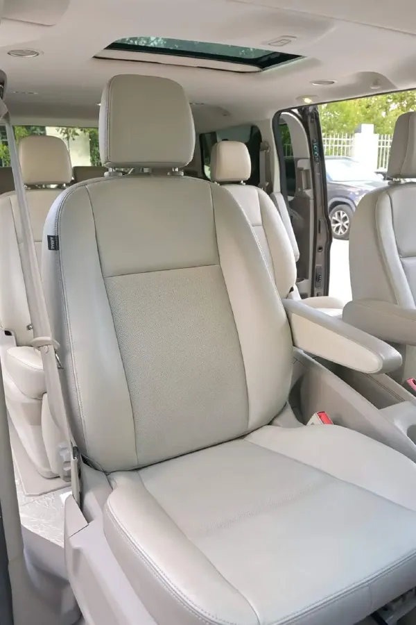 2016 Ford Tourneo 2.0T 203HP L4 5MT,autocango,china used car exporter,china ev exporter,chinese used car exporter,chinese used ev exporter