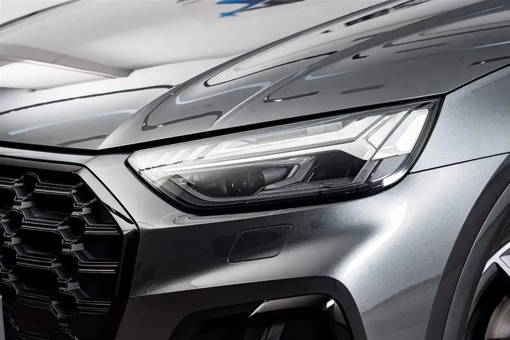 2021 Audi SQ5 3.0T 354HP V6 8AT,autocango,china used car exporter,china ev exporter,chinese used car exporter,chinese used ev exporter