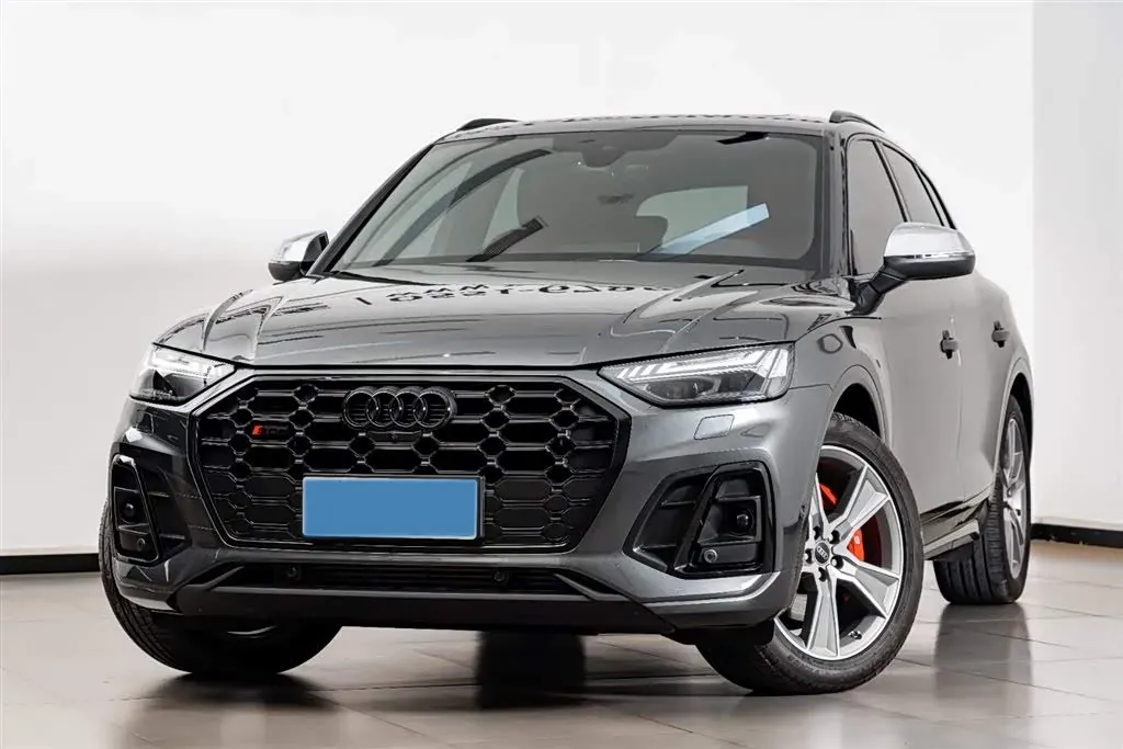 2021 Audi SQ5 3.0T 354HP V6 8AT,autocango,china used car exporter,china ev exporter,chinese used car exporter,chinese used ev exporter