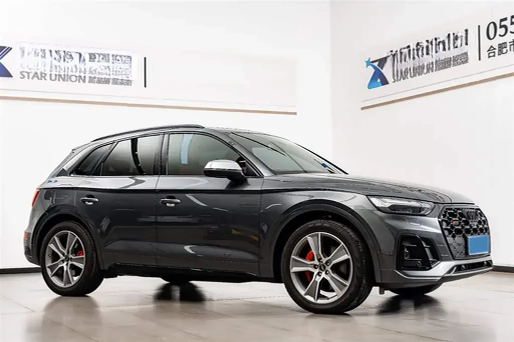 2021 Audi SQ5 3.0T 354HP V6 8AT,autocango,china used car exporter,china ev exporter,chinese used car exporter,chinese used ev exporter