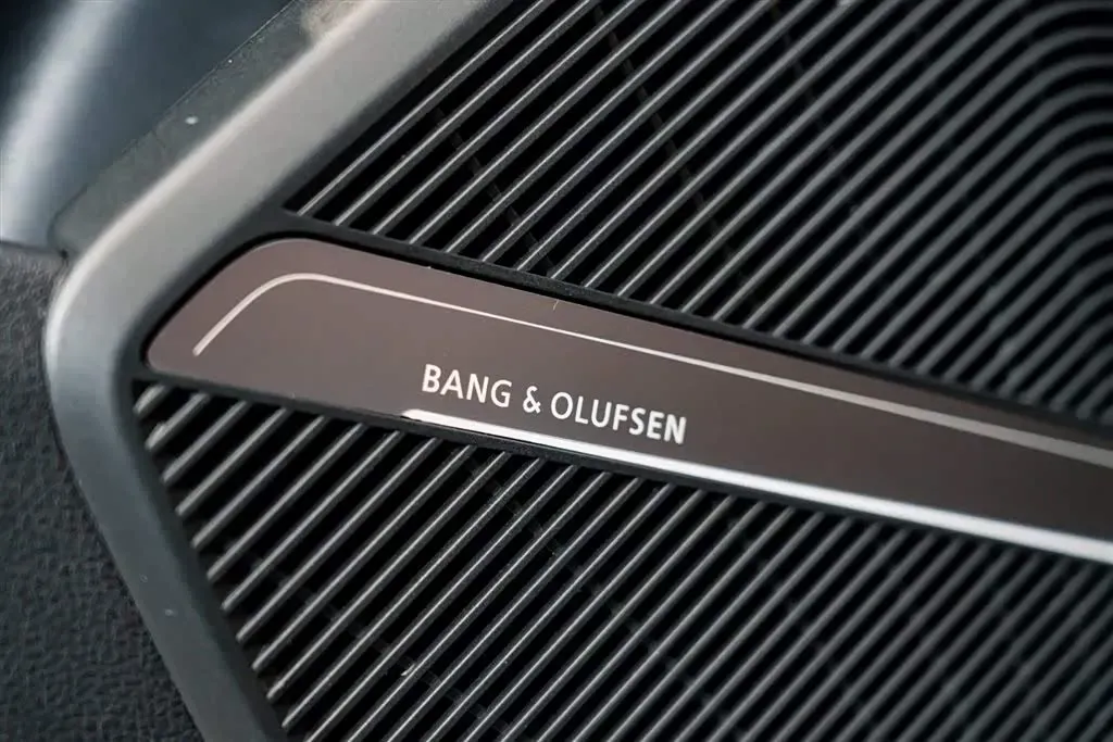 2021 Audi SQ5 3.0T 354HP V6 8AT,autocango,china used car exporter,china ev exporter,chinese used car exporter,chinese used ev exporter