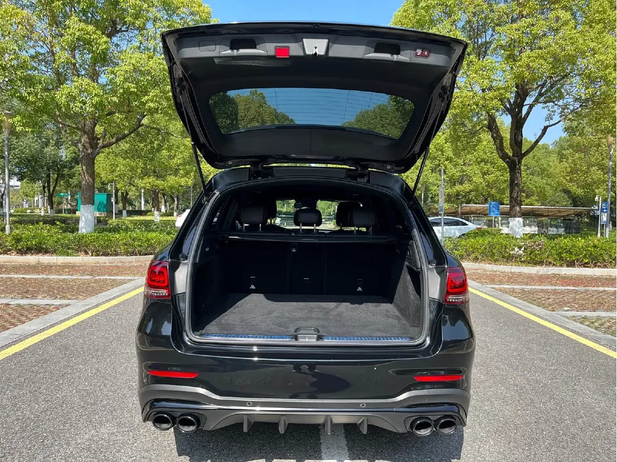 2022 Mercedes-Benz GLC AMG 3.0T 390HP V6 9AT,autocango,china used car exporter,china ev exporter,chinese used car exporter,chinese used ev exporter