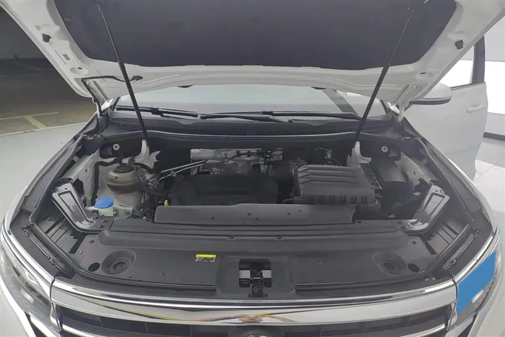 2020 Volkswagen Viloran 2.0T 186HP L4 7DCT,autocango,china used car exporter,china ev exporter,chinese used car exporter,chinese used ev exporter