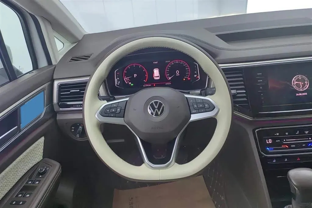 2020 Volkswagen Viloran 2.0T 186HP L4 7DCT,autocango,china used car exporter,china ev exporter,chinese used car exporter,chinese used ev exporter