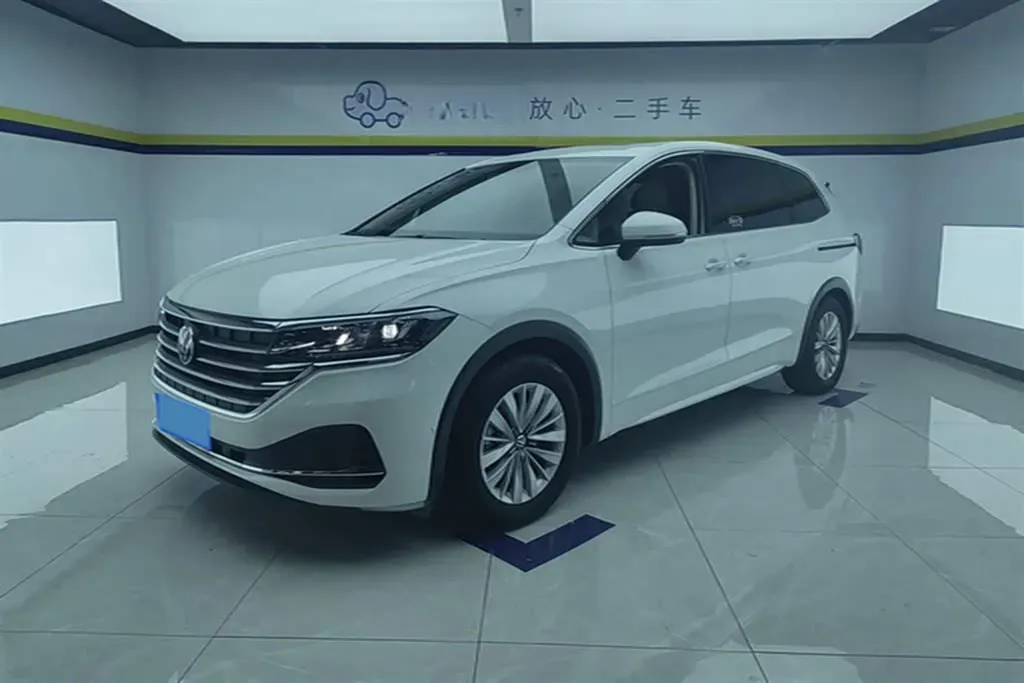2020 Volkswagen Viloran 2.0T 186HP L4 7DCT,autocango,china used car exporter,china ev exporter,chinese used car exporter,chinese used ev exporter