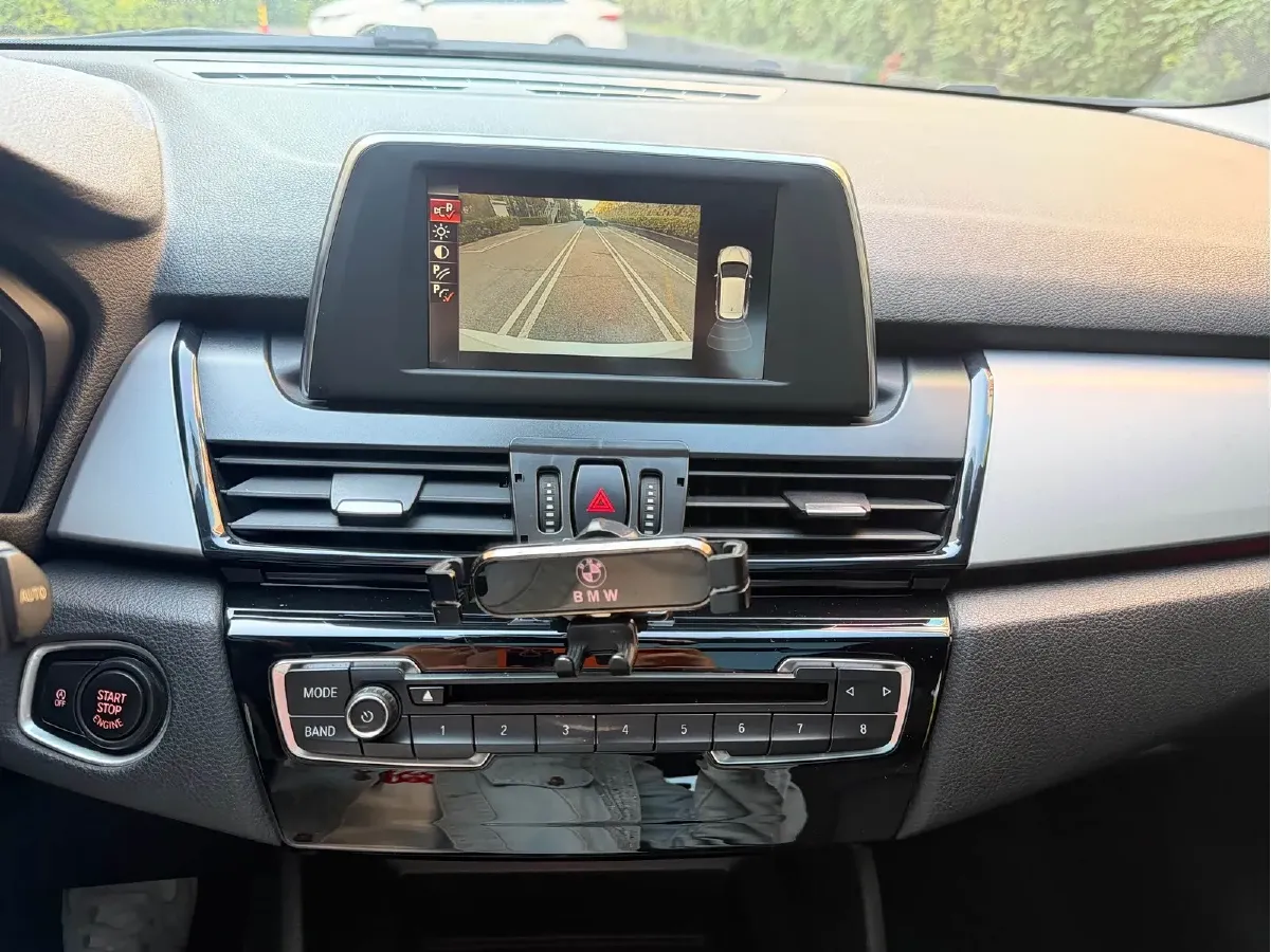 2016 BMW 2 Series Wagon 2.0T 192HP L4 8AT,autocango,china used car exporter,china ev exporter,chinese used car exporter,chinese used ev exporter