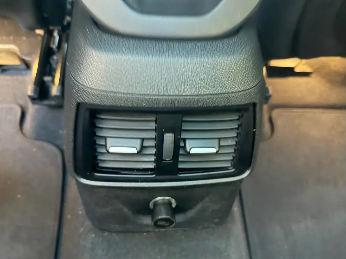 2016 BMW 2 Series Wagon 2.0T 192HP L4 8AT,autocango,china used car exporter,china ev exporter,chinese used car exporter,chinese used ev exporter