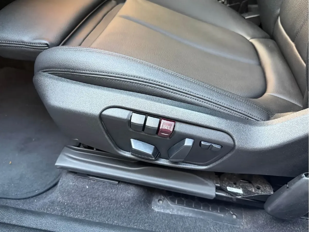 2016 BMW 2 Series Wagon 2.0T 192HP L4 8AT,autocango,china used car exporter,china ev exporter,chinese used car exporter,chinese used ev exporter