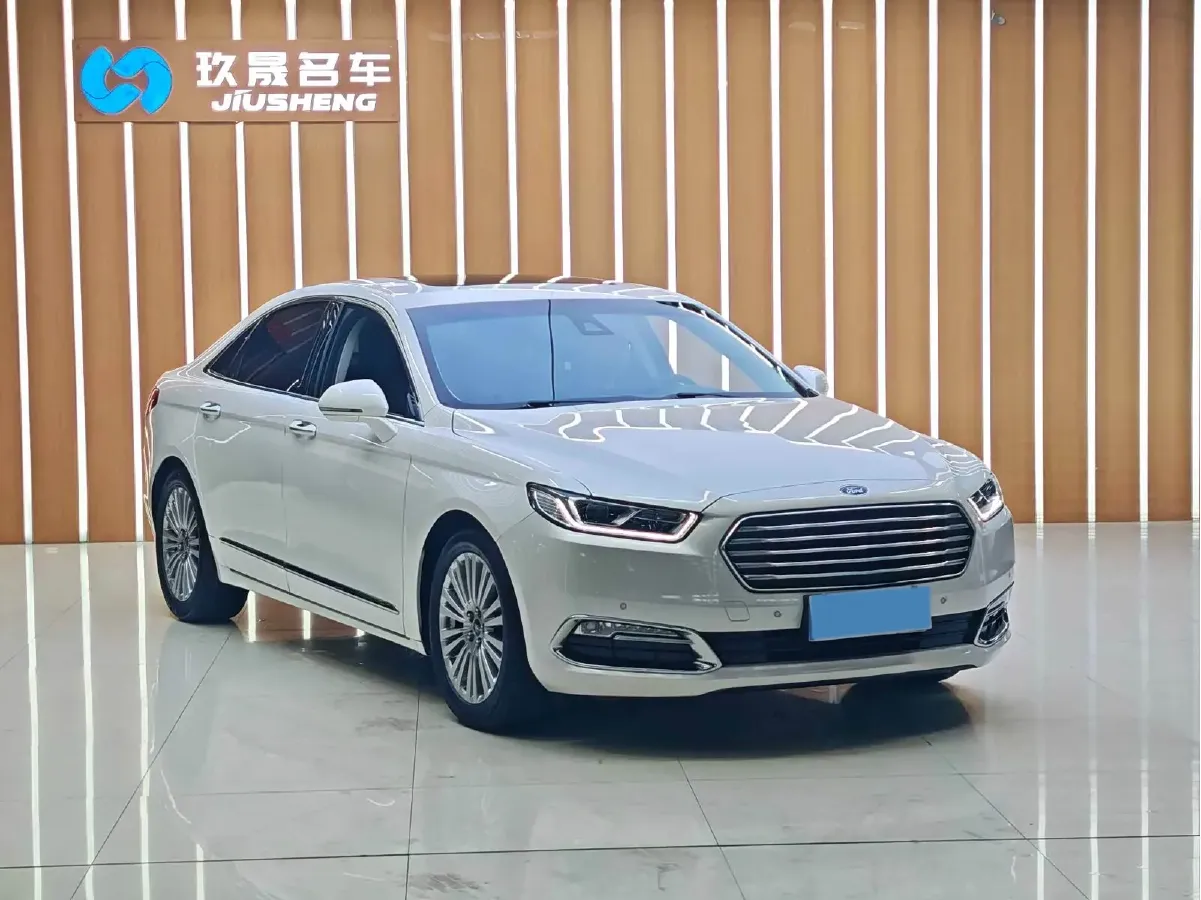 2015 Ford Taurus 2.0T 245HP L4 6AT,autocango,china used car exporter,china ev exporter,chinese used car exporter,chinese used ev exporter