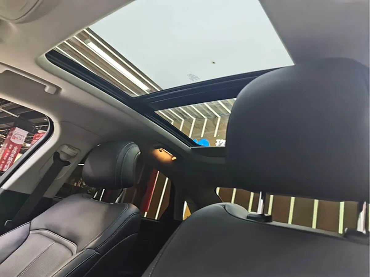 2015 Ford Taurus 2.0T 245HP L4 6AT,autocango,china used car exporter,china ev exporter,chinese used car exporter,chinese used ev exporter