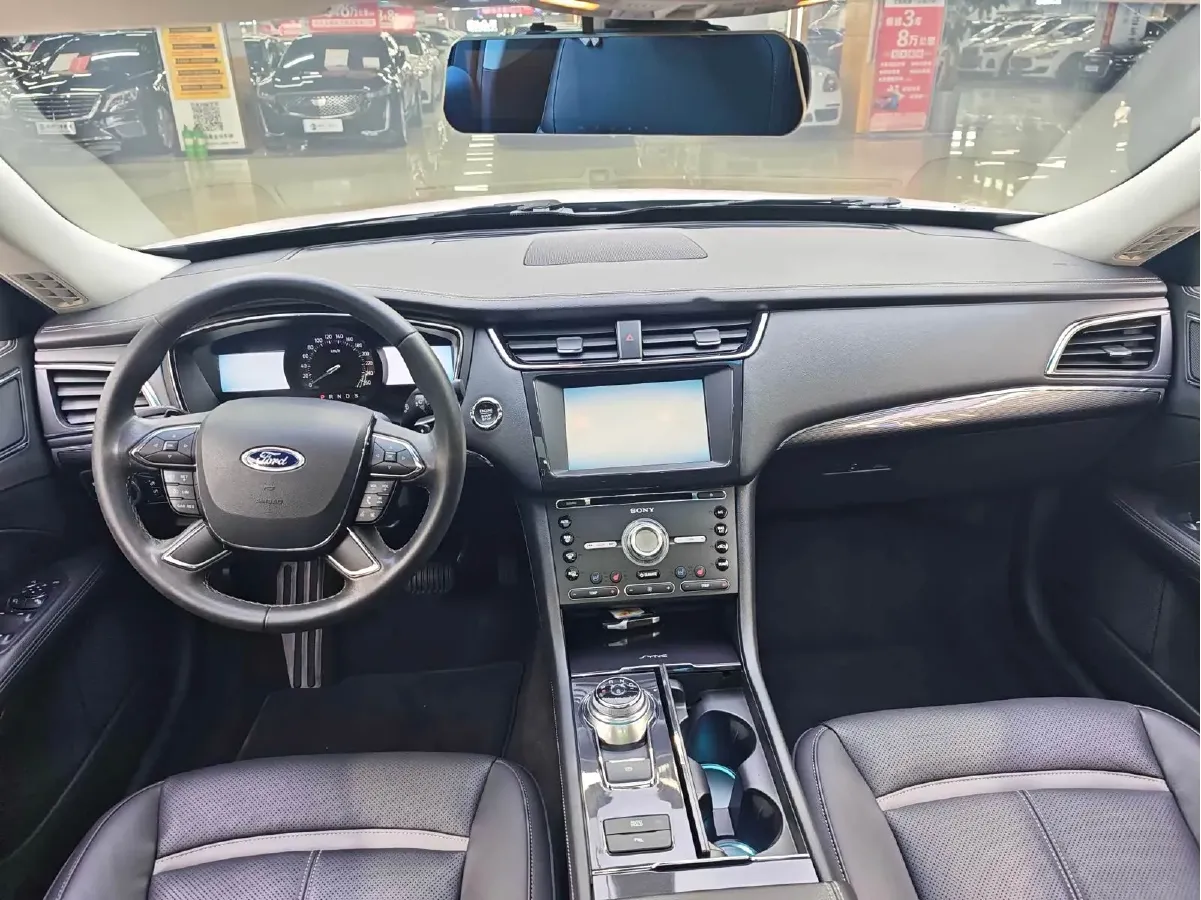 2015 Ford Taurus 2.0T 245HP L4 6AT,autocango,china used car exporter,china ev exporter,chinese used car exporter,chinese used ev exporter