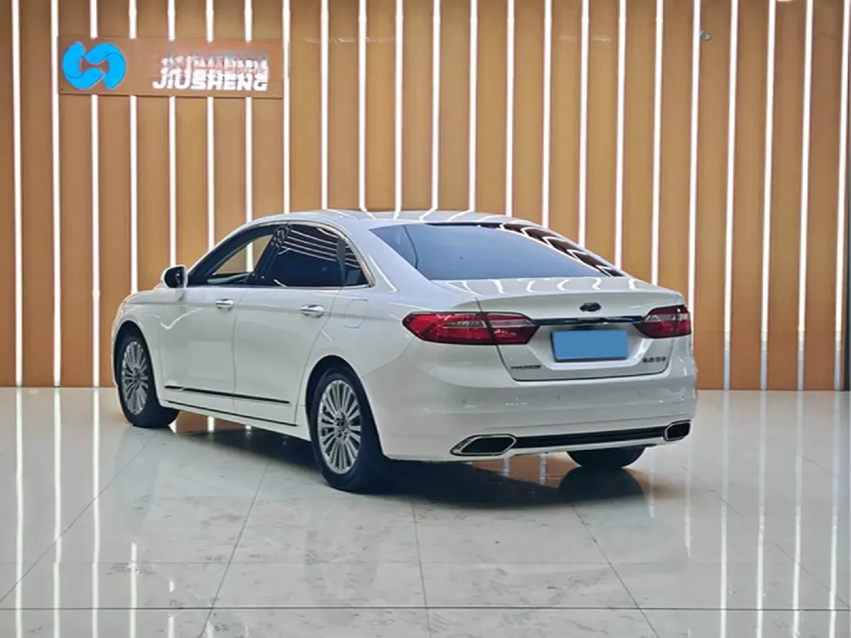 2015 Ford Taurus 2.0T 245HP L4 6AT,autocango,china used car exporter,china ev exporter,chinese used car exporter,chinese used ev exporter