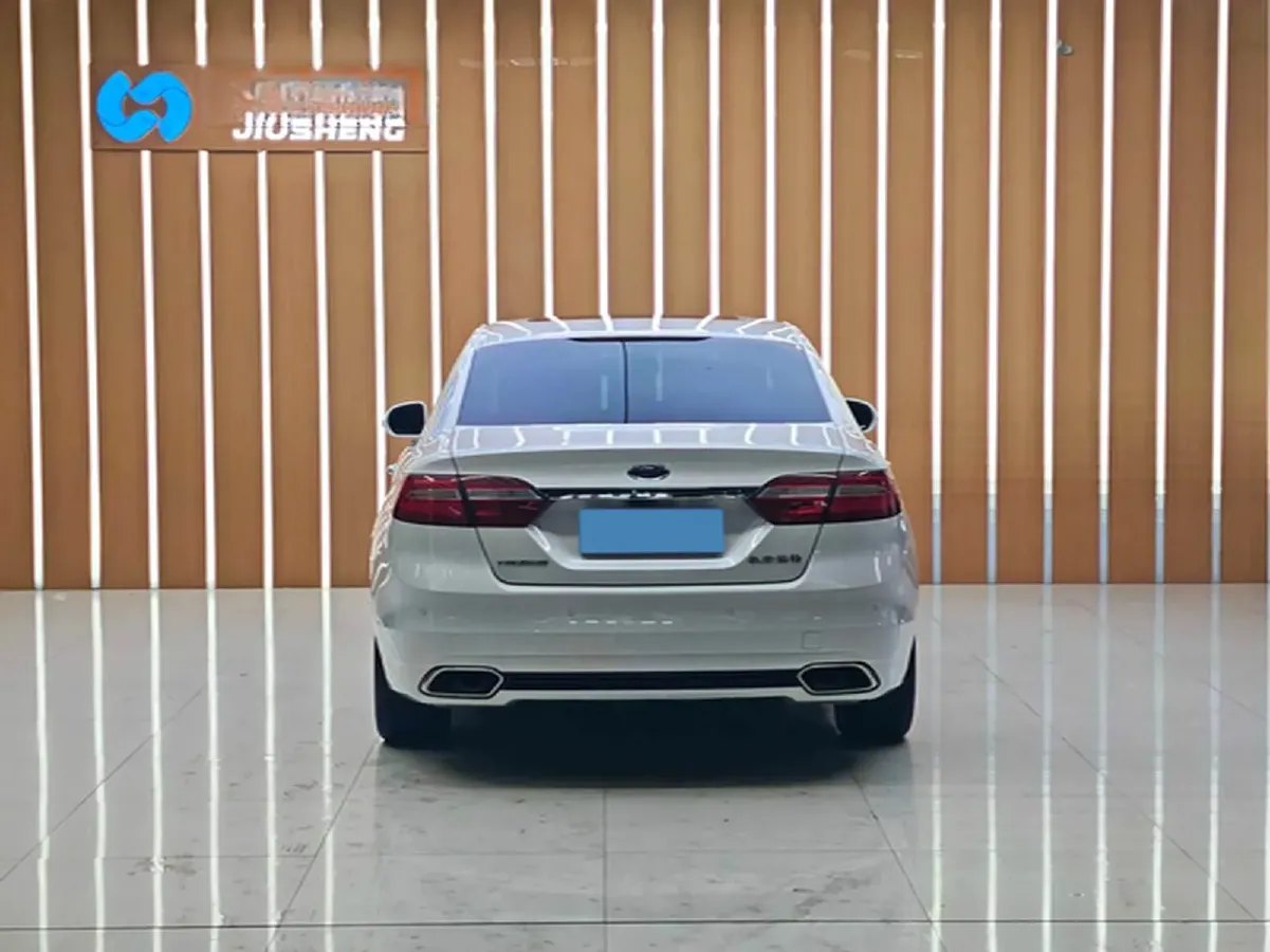 2015 Ford Taurus 2.0T 245HP L4 6AT,autocango,china used car exporter,china ev exporter,chinese used car exporter,chinese used ev exporter