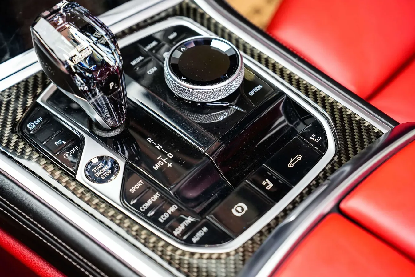 2019 BMW 8 Series 3.0T 340HP L6 8AT,autocango,china used car exporter,china ev exporter,chinese used car exporter,chinese used ev exporter