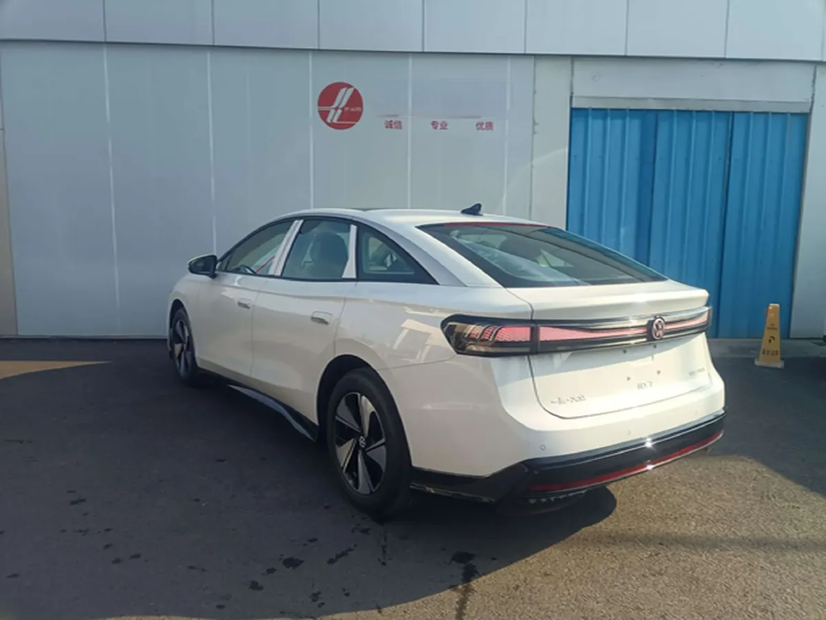 2024 Volkswagen ID.7 Vizzion BEV 84.8KWH,autocango,china used car exporter,china ev exporter,chinese used car exporter,chinese used ev exporter