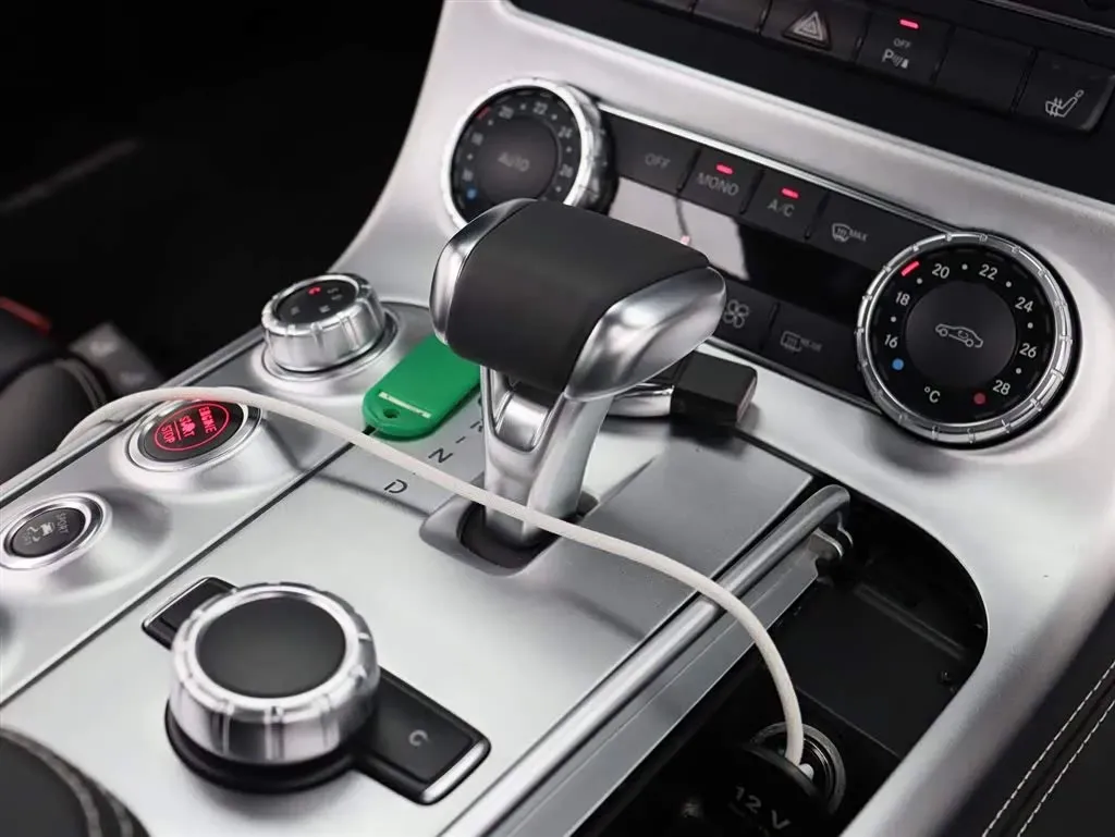 2011 Mercedes-Benz SLS AMG 6.2L 571HP V8 7DCT,autocango,china used car exporter,china ev exporter,chinese used car exporter,chinese used ev exporter