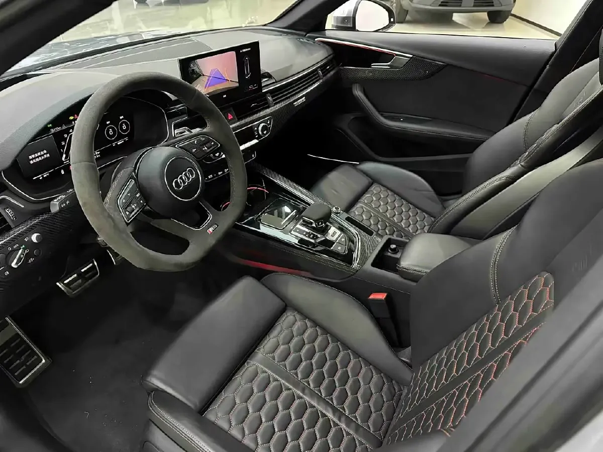 2023 Audi RS 4 2.9T 450HP V6 8AT,autocango,china used car exporter,china ev exporter,chinese used car exporter,chinese used ev exporter