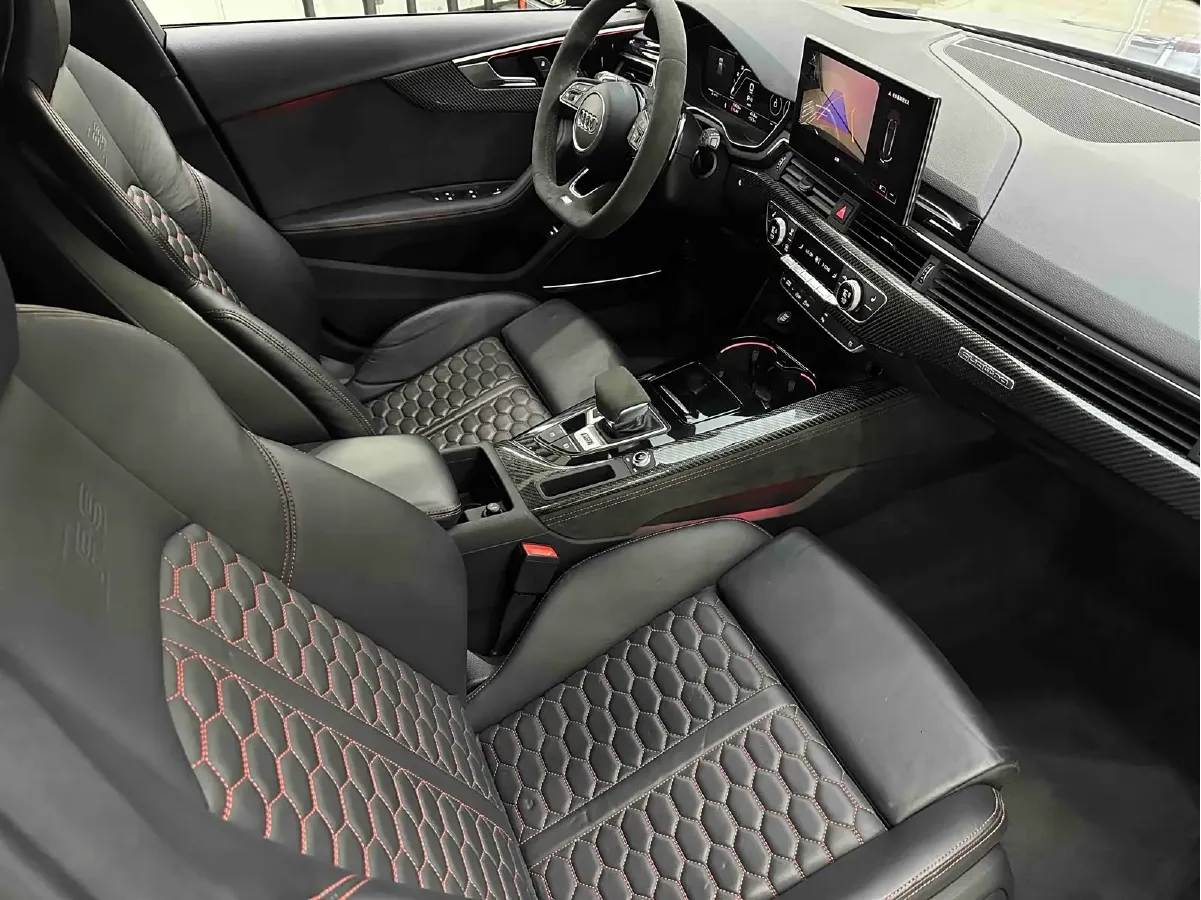 2023 Audi RS 4 2.9T 450HP V6 8AT,autocango,china used car exporter,china ev exporter,chinese used car exporter,chinese used ev exporter