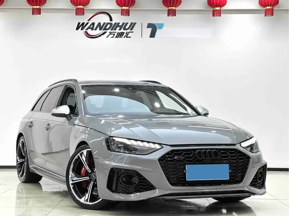 2023 Audi RS 4 2.9T 450HP V6 8AT,autocango,china used car exporter,china ev exporter,chinese used car exporter,chinese used ev exporter