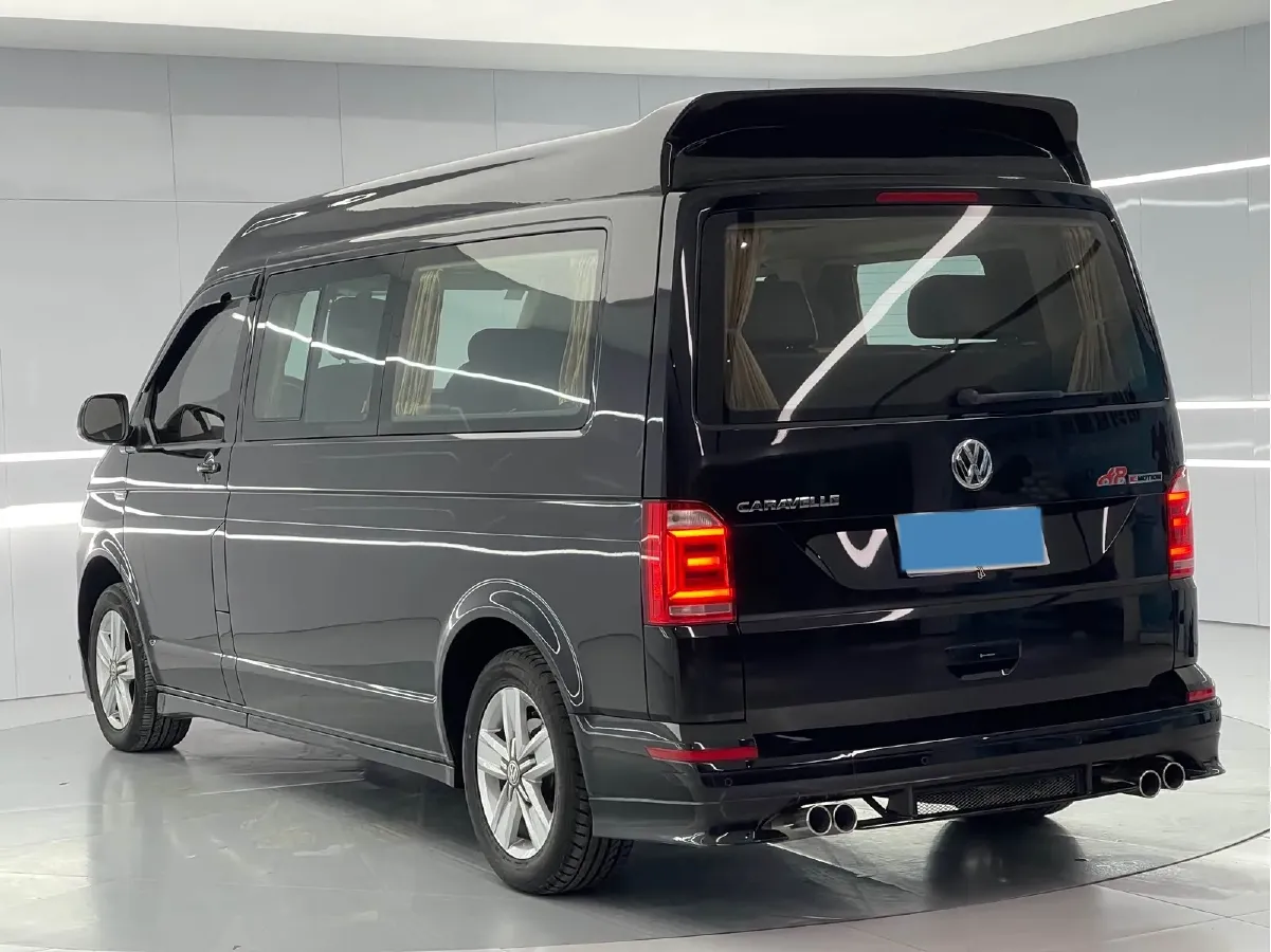 2019 Volkswagen Caravelle 2.0T 204HP L4 7DCT,autocango,china used car exporter,china ev exporter,chinese used car exporter,chinese used ev exporter