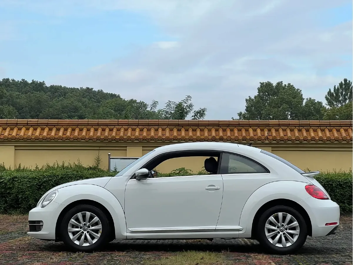 2014 Volkswagen Beetle 1.4T 160HP L4 7DCT,autocango,china used car exporter,china ev exporter,chinese used car exporter,chinese used ev exporter