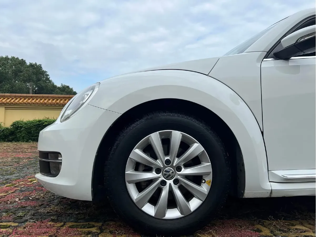 2014 Volkswagen Beetle 1.4T 160HP L4 7DCT,autocango,china used car exporter,china ev exporter,chinese used car exporter,chinese used ev exporter