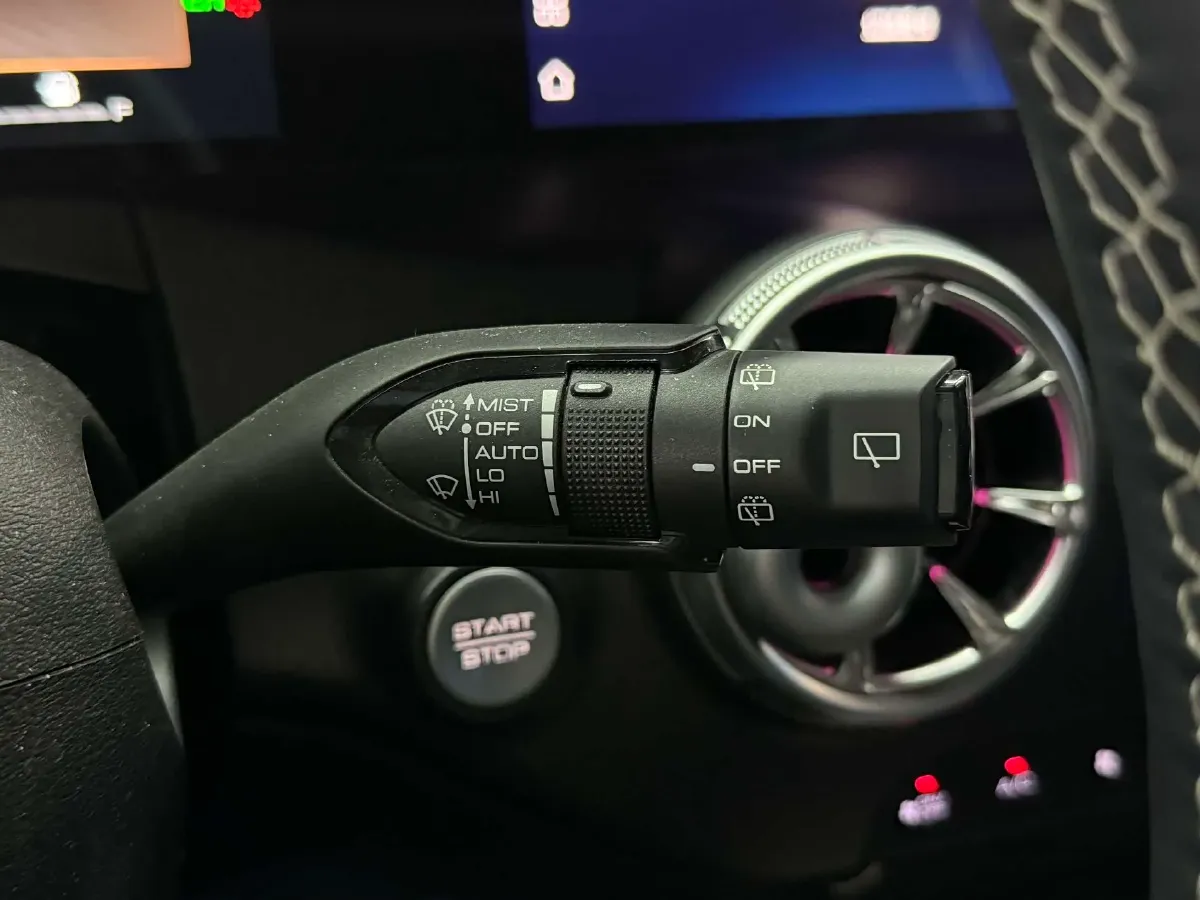 2023 Tank 300 2.0T 227HP L4 8AT,autocango,china used car exporter,china ev exporter,chinese used car exporter,chinese used ev exporter