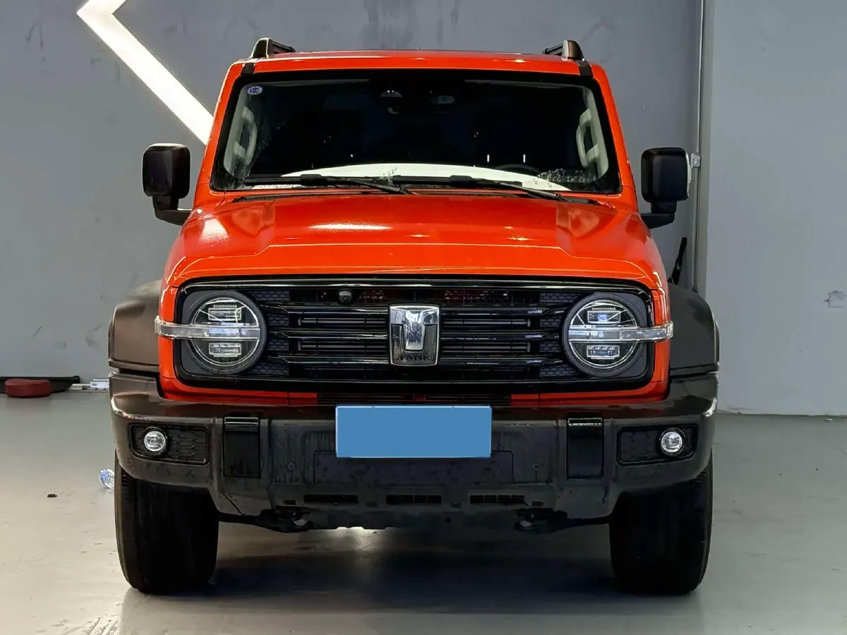 2023 Tank 300 2.0T 227HP L4 8AT,autocango,china used car exporter,china ev exporter,chinese used car exporter,chinese used ev exporter