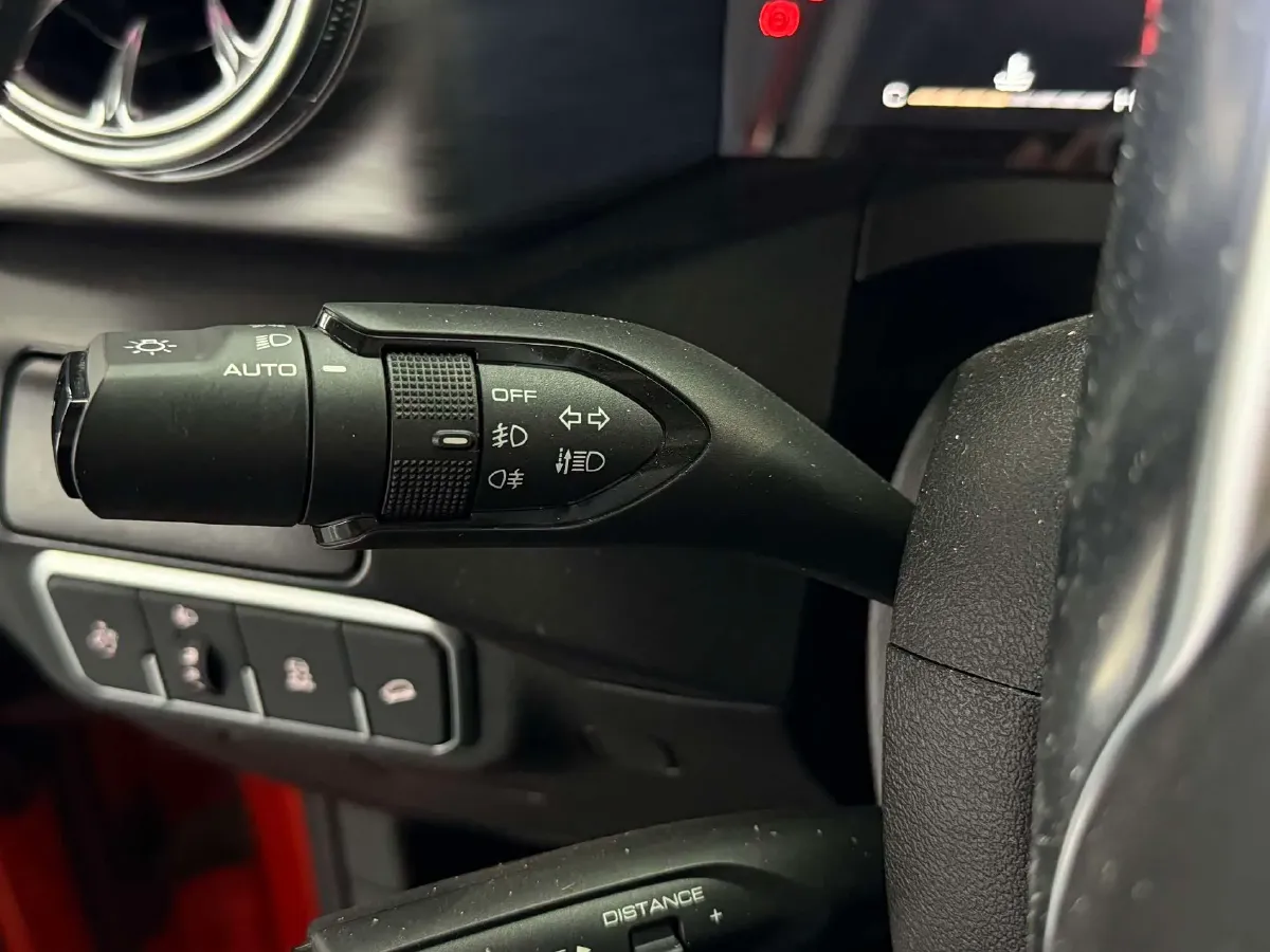 2023 Tank 300 2.0T 227HP L4 8AT,autocango,china used car exporter,china ev exporter,chinese used car exporter,chinese used ev exporter