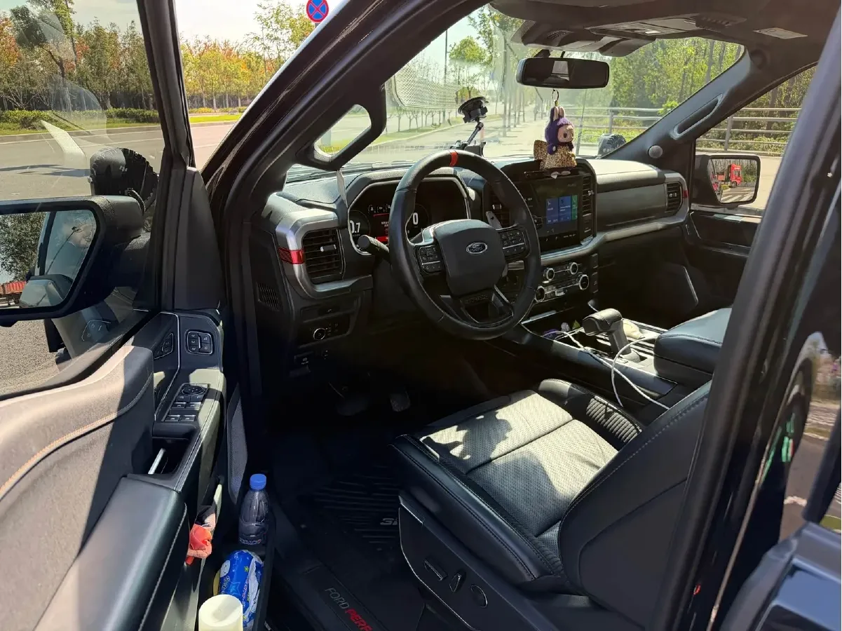 2023 Ford F-150 3.5T 423HP V6 10AT,autocango,china used car exporter,china ev exporter,chinese used car exporter,chinese used ev exporter