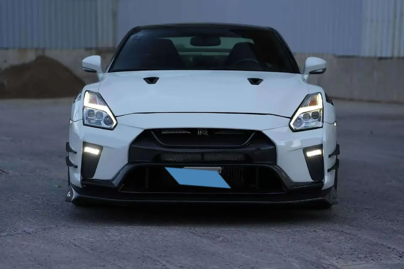 2015 Nissan GT-R 3.8T 540HP V6 6DCT,autocango,china used car exporter,china ev exporter,chinese used car exporter,chinese used ev exporter