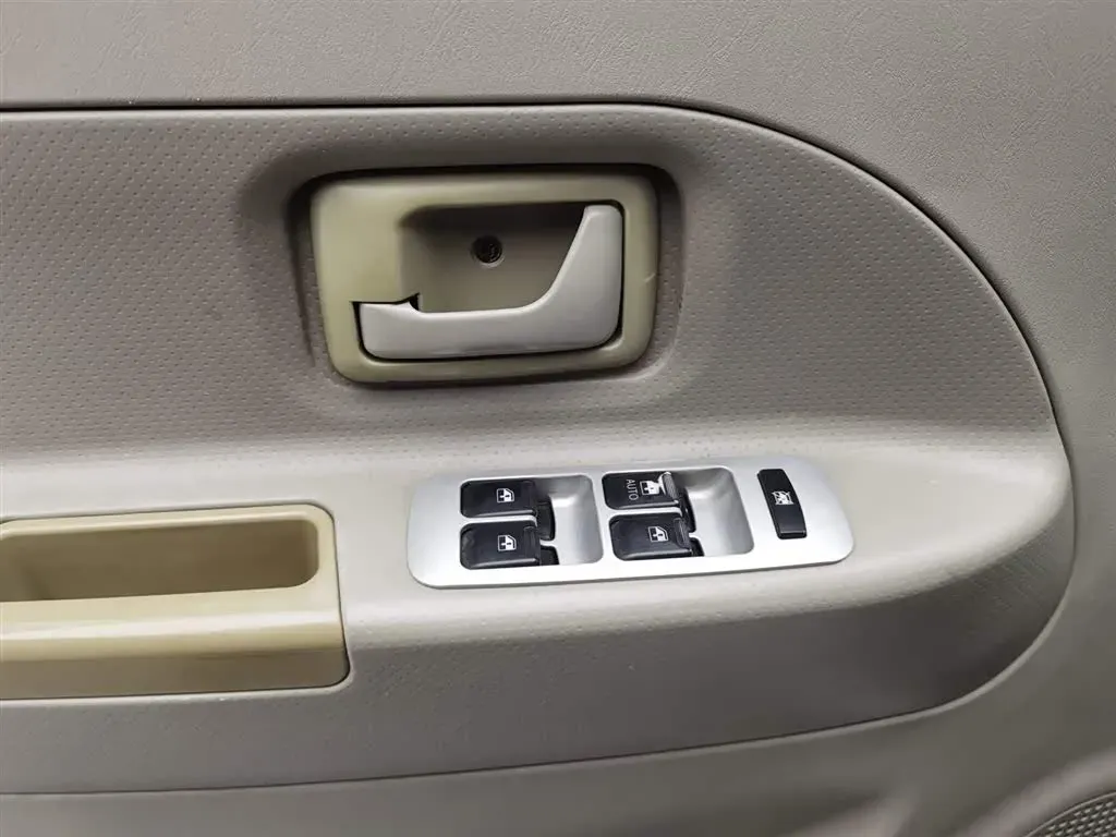 2015 Suzuki Wagon R 1.0L 60HP L4 5MT,autocango,china used car exporter,china ev exporter,chinese used car exporter,chinese used ev exporter