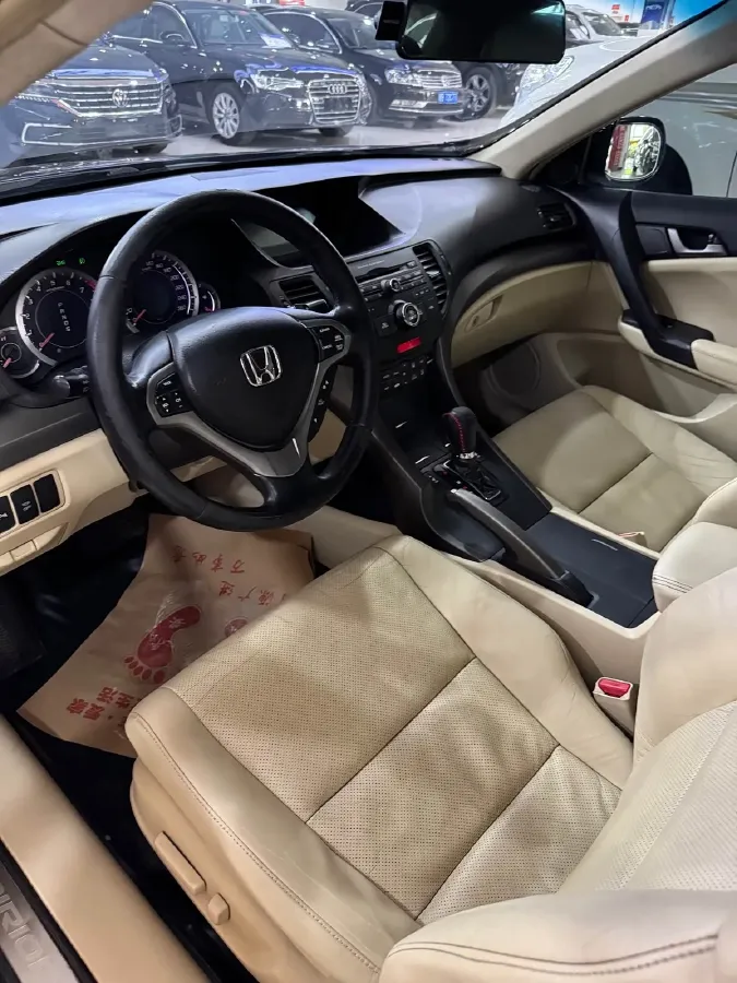 2013 Honda Spirior 2.4L 201HP L4 5AT,autocango,china used car exporter,china ev exporter,chinese used car exporter,chinese used ev exporter