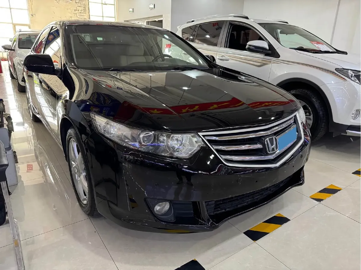 2013 Honda Spirior 2.4L 201HP L4 5AT,autocango,china used car exporter,china ev exporter,chinese used car exporter,chinese used ev exporter