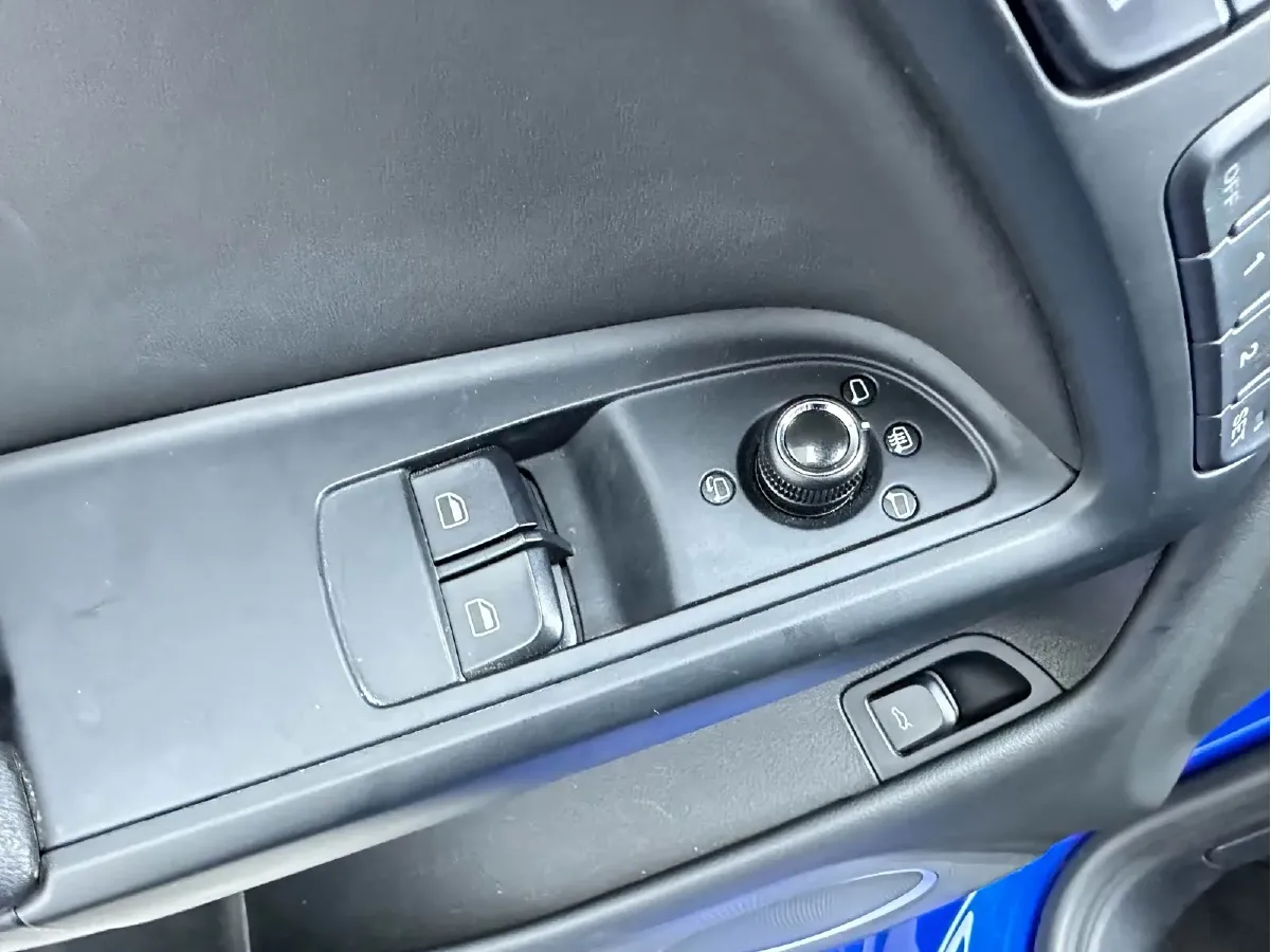 2009 Audi S5 4.2L 354HP V8 6AT,autocango,china used car exporter,china ev exporter,chinese used car exporter,chinese used ev exporter